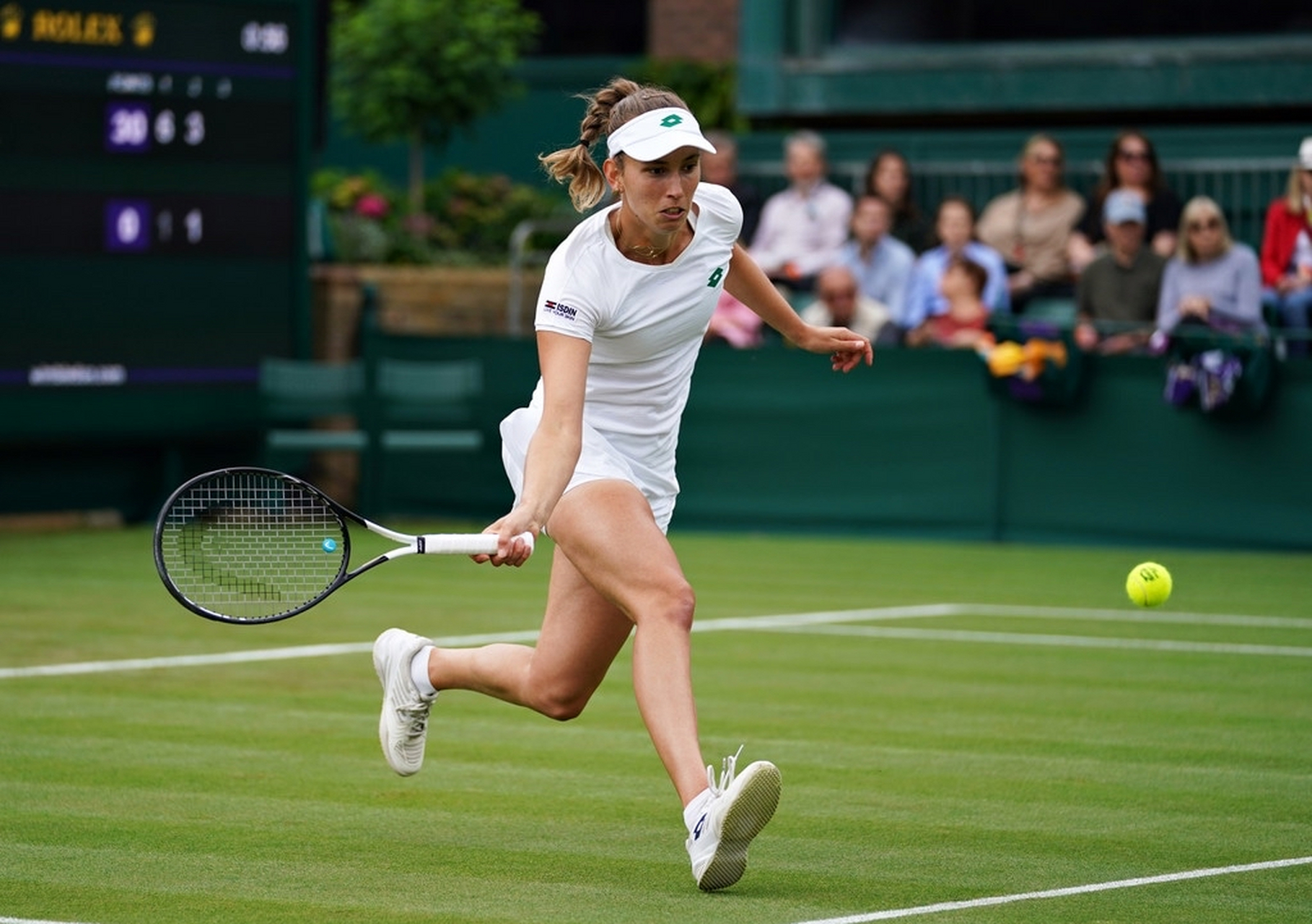 包含梅尔滕斯努力拼搏，咬定青岛前扬帆出发的词条