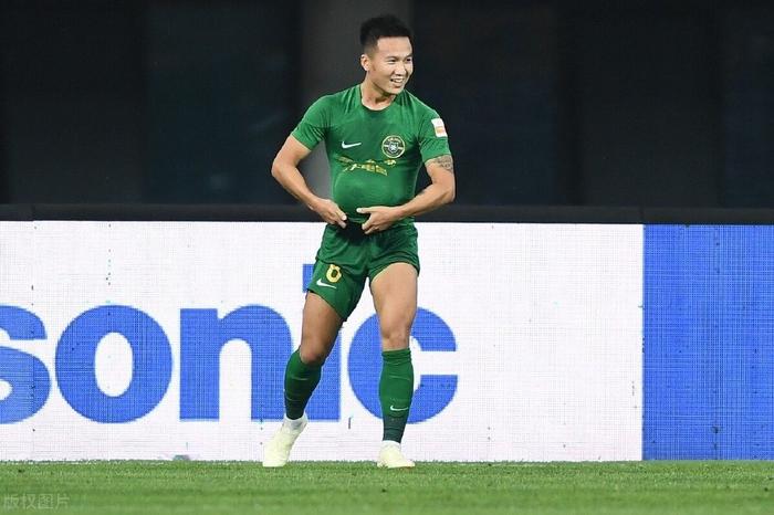 浙江绿城胜绝杀，积分榜上升至中游位置的简单介绍